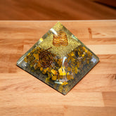 Tiger Eye chips Pyramid